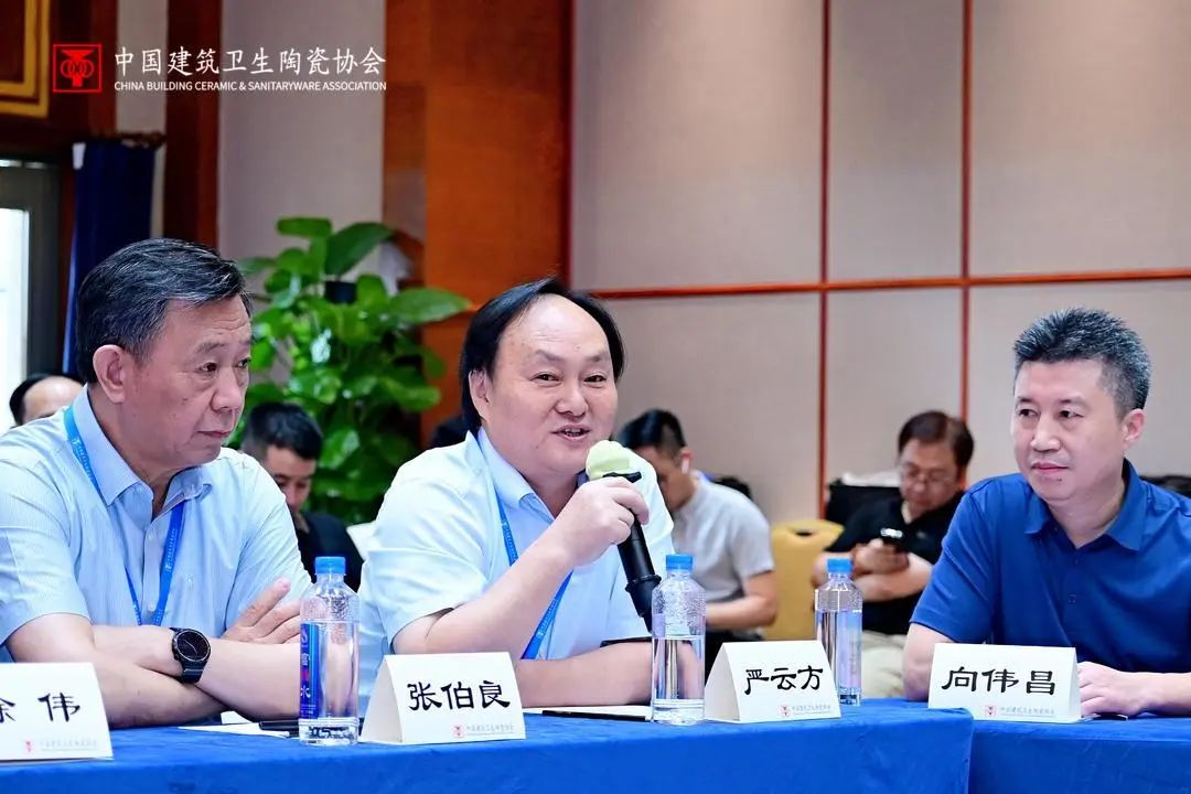 1692090556105434.jpg 1692090556105434.jpg