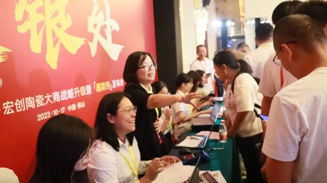 1697799252954608.jpg 14.jpg