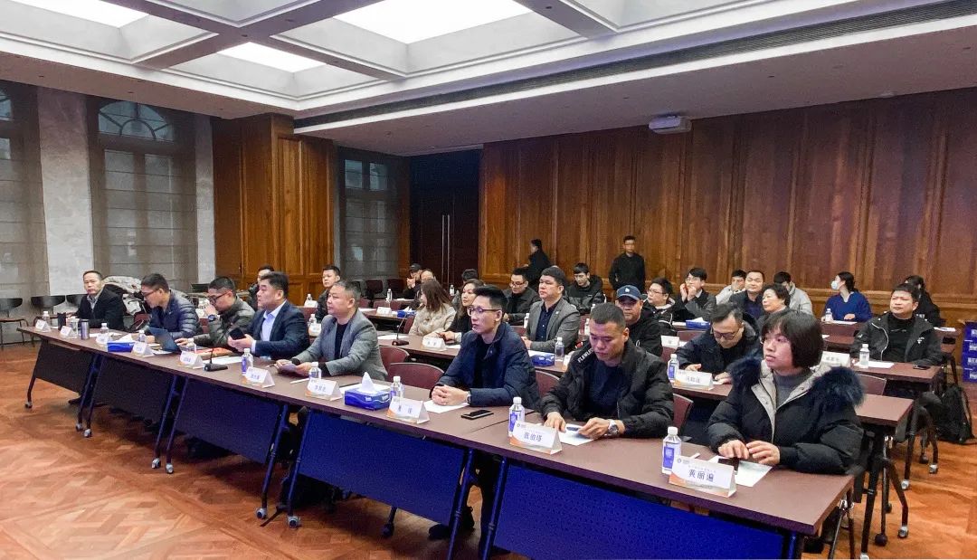 1702452138614545.jpg 640 (2).jpg