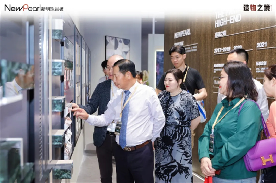 1714269278420717.jpg 1000W+關注!潭洲展新明珠巖板“種草”破圈03.jpg