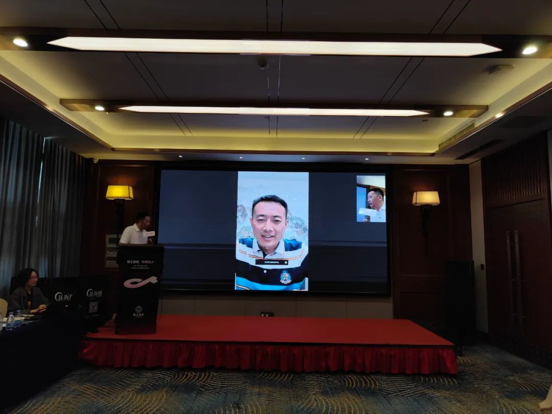 抖勢(shì)達(dá)人 獅王瓷磚第二季抖音精英特訓(xùn)營(yíng)暨2024全國(guó)聯(lián)動(dòng)啟動(dòng)會(huì)盛大召開5.jpg