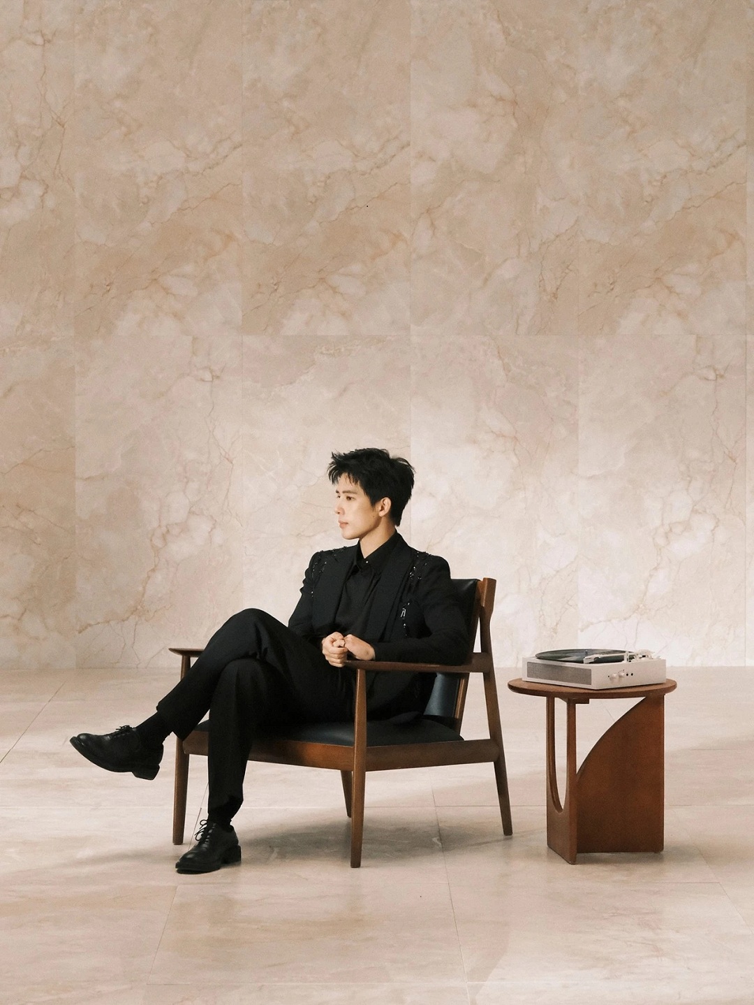 1747036632182832.jpg 薩米特新.jpg