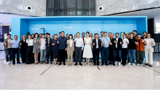 1747633366622145.png image.png